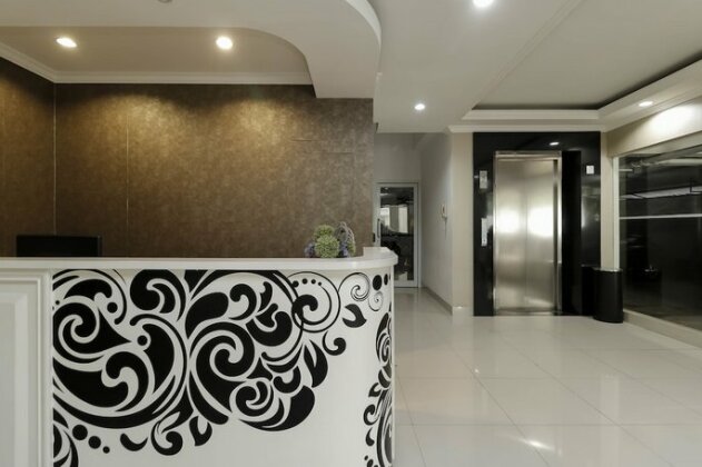 RedDoorz Plus @ Setiabudi Barat - Photo3