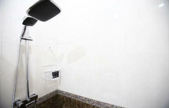 RedDoorz @ Pondok Indah 2 - Photo3