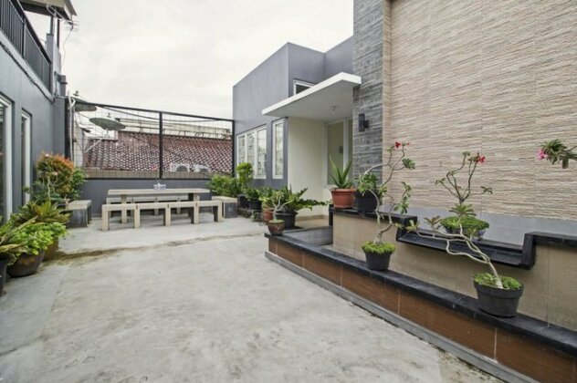 RedDoorz @ Tebet Utara - Photo2