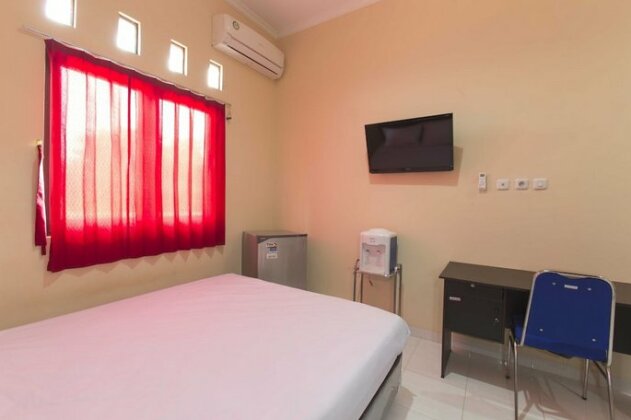 RedDoorz @ Utan Kayu - Photo2