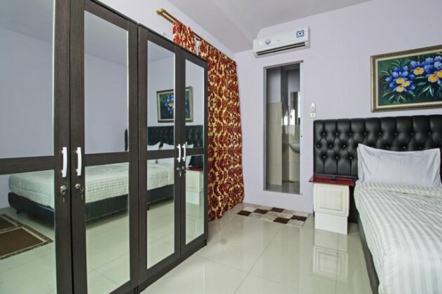 RedPalm1 Guest House - Photo2