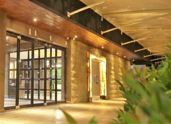 Shakti Hotel Jakarta - Photo3