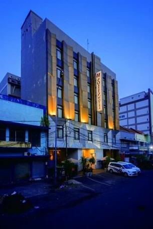Sotis Hotel