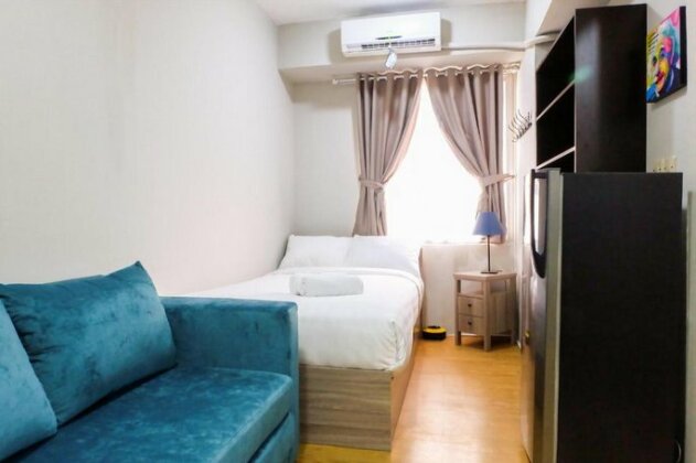 Spacious 1BR Pool View Menteng Square Apartment By Travelio - Photo4
