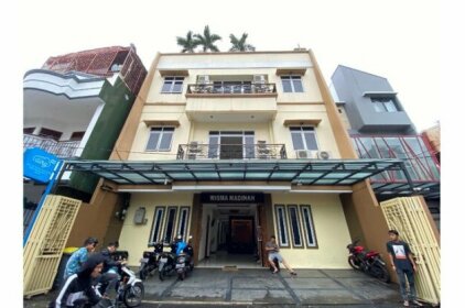 SPOT ON 3072 Wisma Madinah Syariah