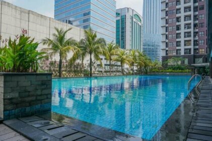Strategic Location and City View 1BR Tamansari Semanggi Apartment By Travelio