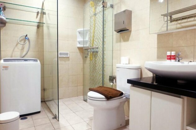 Studio 4pax Thamrin City Cosmo Terrace by Travelio - Photo3