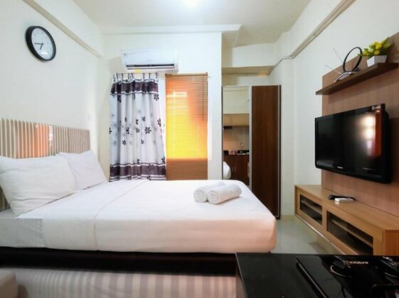 Studio Green Pramuka City Apartment with Mall Access By Travelio - Photo4