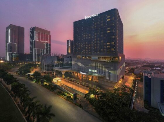 Swissotel Jakarta PIK Avenue