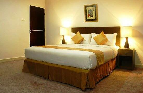 Takes Mansion & Hotel - Photo5