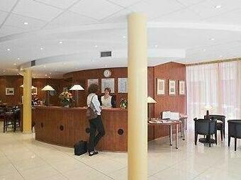 The Condotel at Cosmo Mansion and Residence Apartment