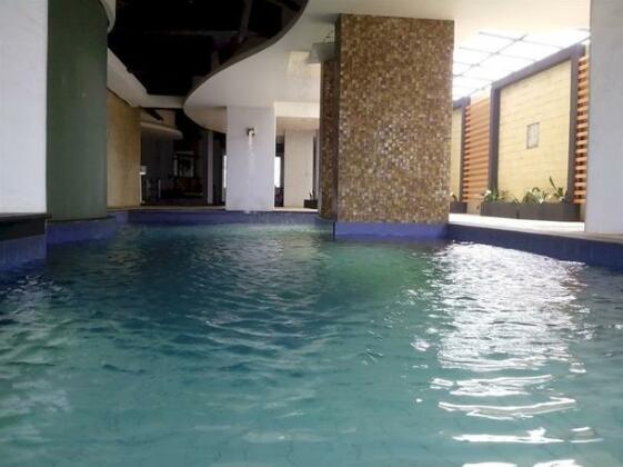 The Gloria Suites Grogol - Photo2