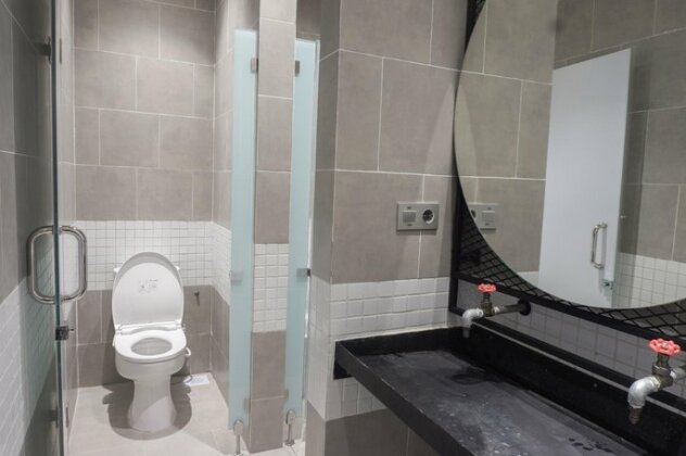 The Poshtel - Photo4