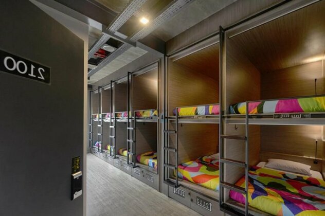 The Social House - Photo2