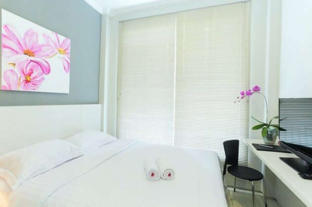 Topaz Residence - Photo2