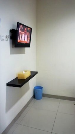 Trend Hotel Jakarta - Photo4