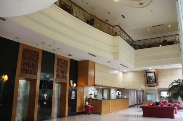 Treva International Hotel - Photo2