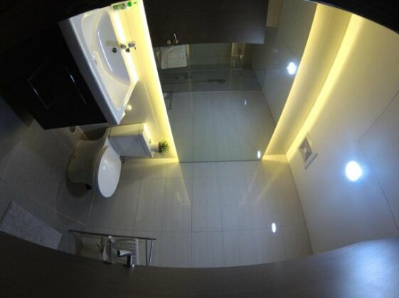 Tropical Style Stay at Puri Indah