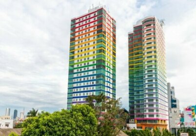 Twin Plaza Hotel