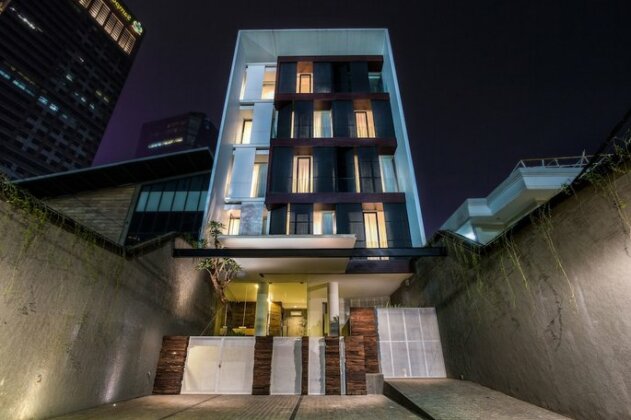 Upscale Suites
