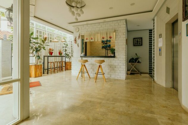Urbanest Inn House TB Simatupang - Photo3