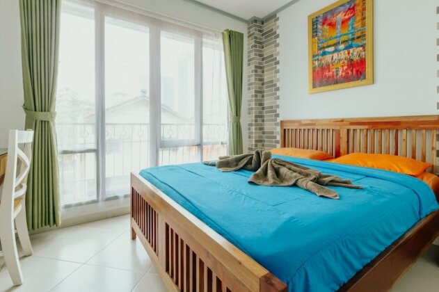 Urbanest Inn House TB Simatupang - Photo5