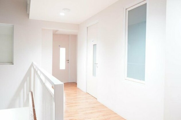 UROOMS Senayan - Photo3