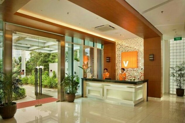 V Hotel Tebet - Photo2