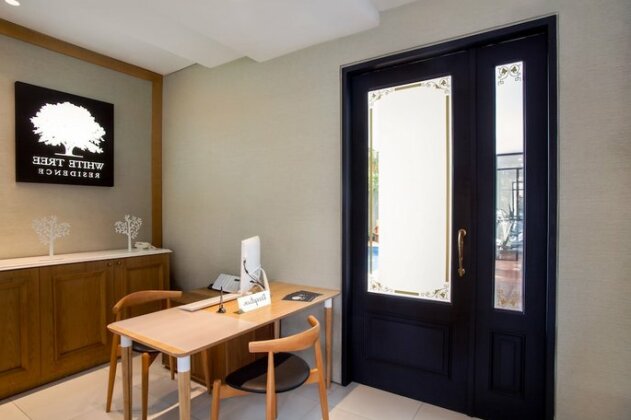 White Tree Residence - Photo3