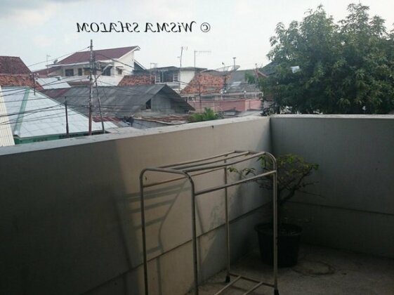 Wisma Shalom Guesthouse - Photo4