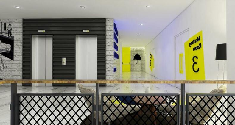 Yello Hotel Manggarai - Photo3