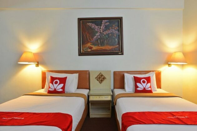 ZEN Rooms Basic Kebayoran - Photo2