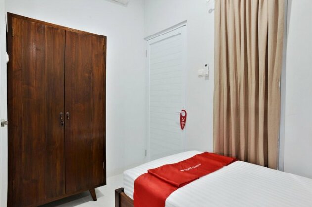 ZEN Rooms Bintaro Sector 3 - Photo4