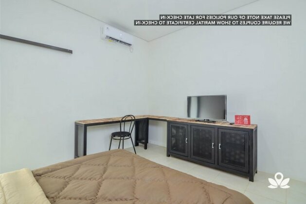 ZEN Rooms Cilandak KKO Syariah - Photo3