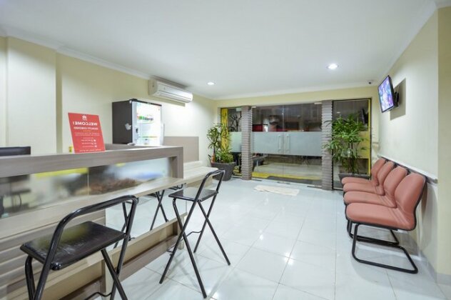ZEN Rooms Cilincing Raya - Photo4