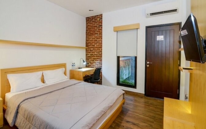 ZEN Rooms Legacy Residence Syariah - Photo2