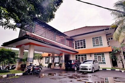 ZEN Rooms Pejaten Raya