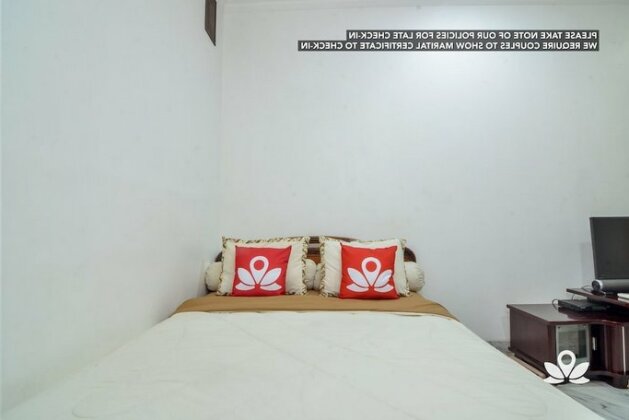 ZEN Rooms Ragunan 1 Syariah - Photo2