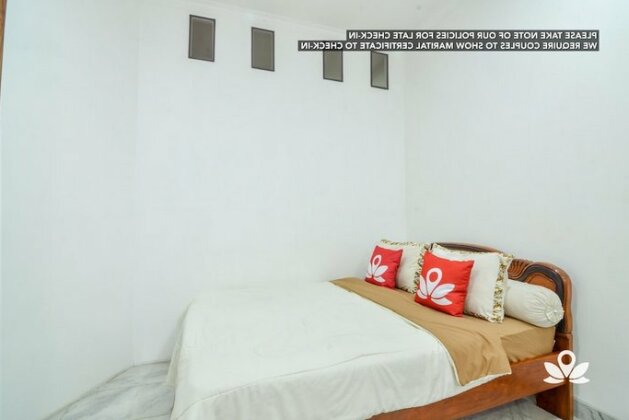 ZEN Rooms Ragunan 1 Syariah - Photo4