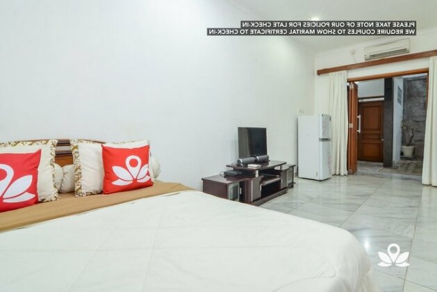 ZEN Rooms Ragunan 1 Syariah - Photo5