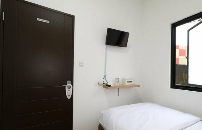 ZEN Rooms Sawah Besar - Photo4