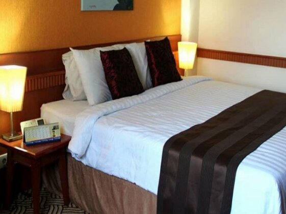 Abadi Suite Hotel & Tower - Photo4