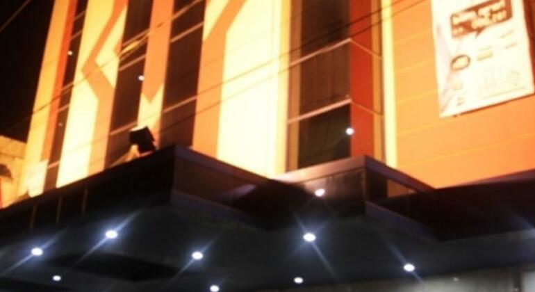 Grand Hotel Jambi - Photo4