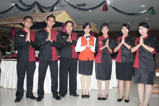Grand Hotel Jambi - Photo5
