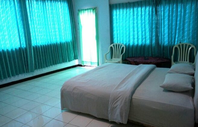 Hotel Dahlia - Photo5