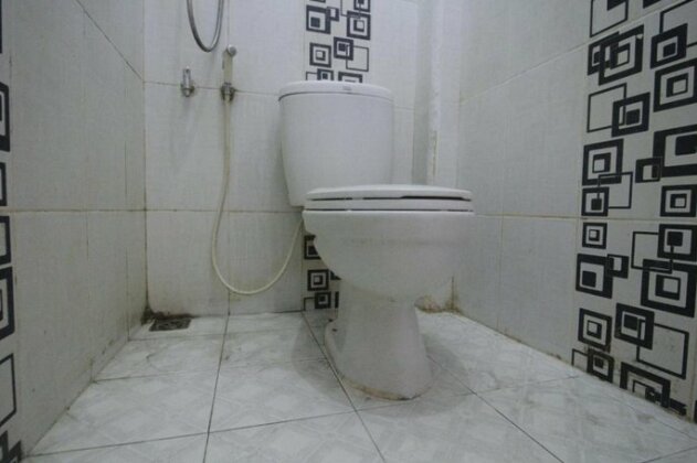 OYO 3455 Ceten Kost - Photo3