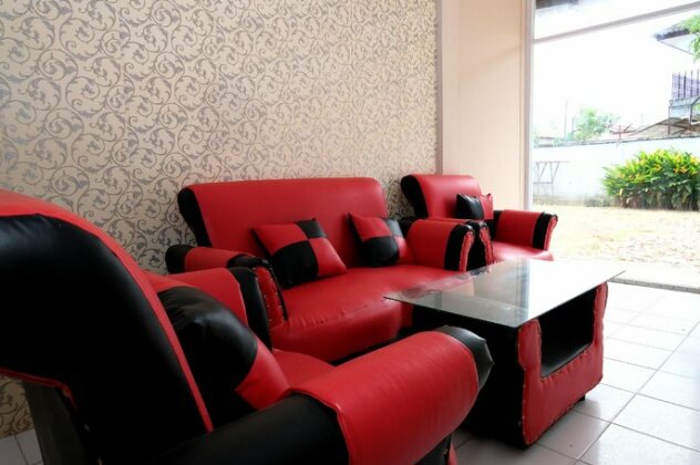 OYO 950 Steze Residence - Photo4