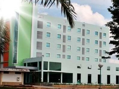 Shang Ratu Hotel