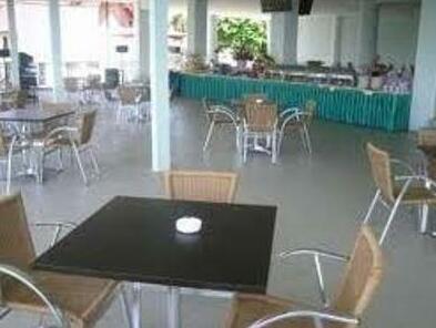 Shang Ratu Hotel - Photo4