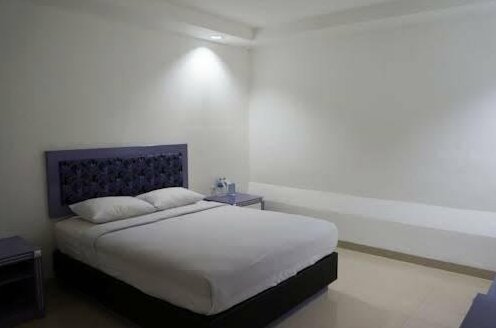 Surya Hotel Jambi - Photo3